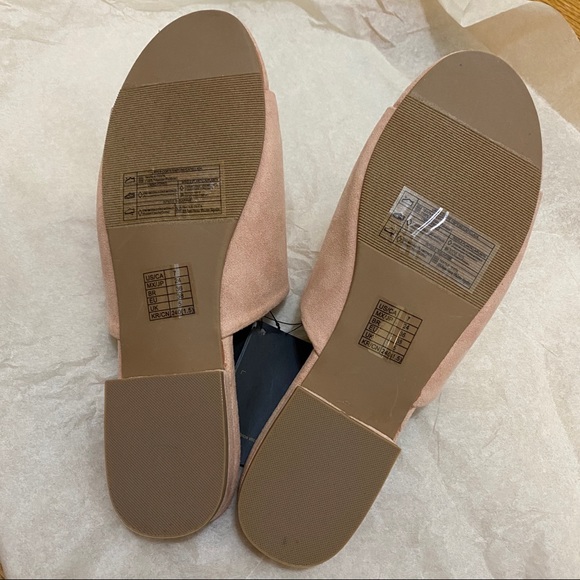 F21 Pink Faux Suede Slides 💗 - Picture 2 of 6